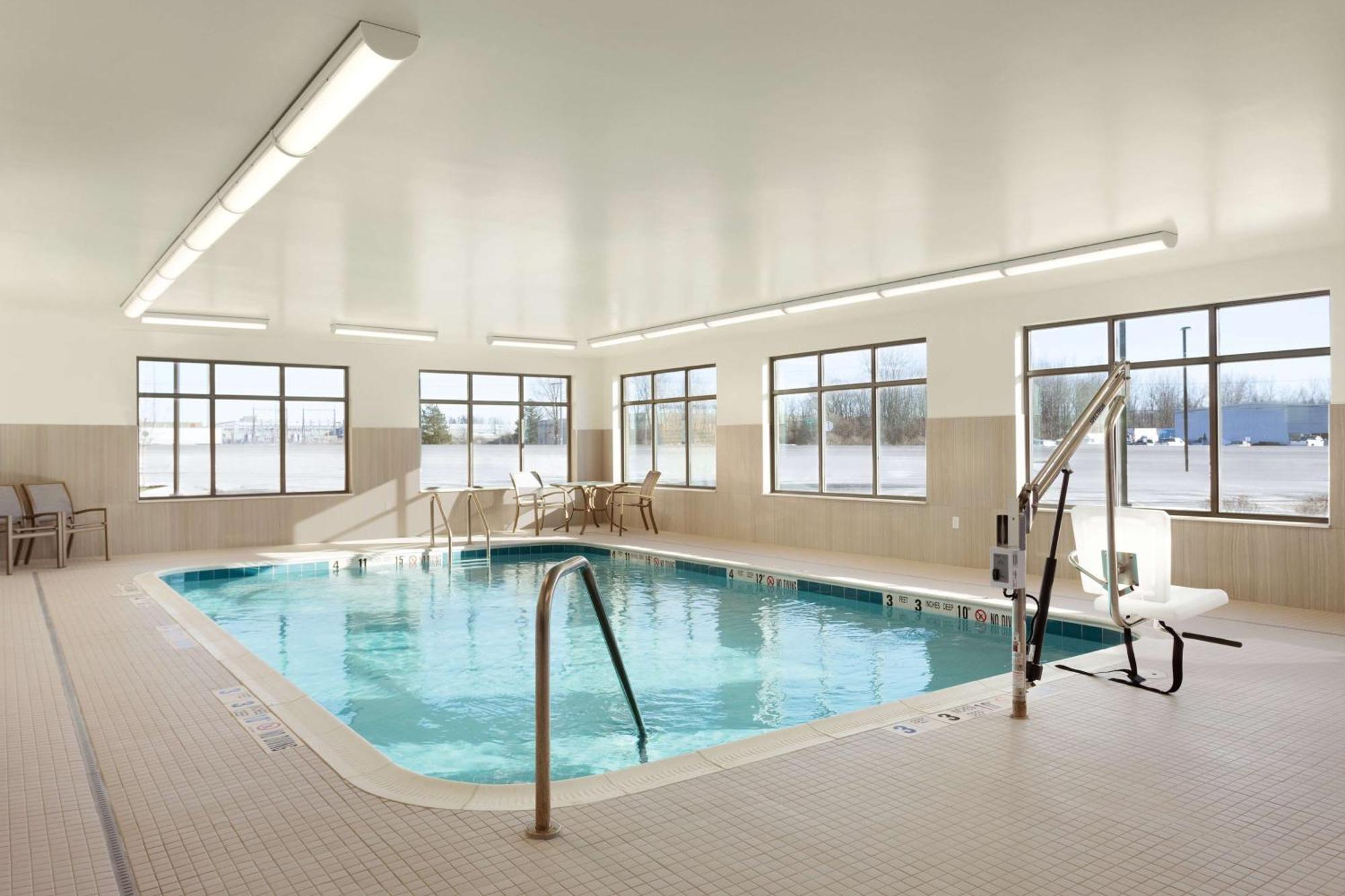Homewood Suites By Hilton Syracuse - Carrier Circle Восток Сиракьюс Экстерьер фото